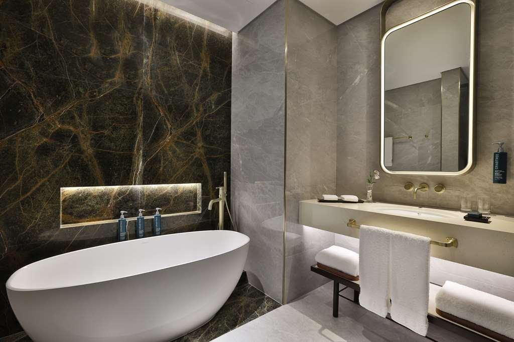 Embassy Suites By Hilton Dubai Business Bay Cameră foto