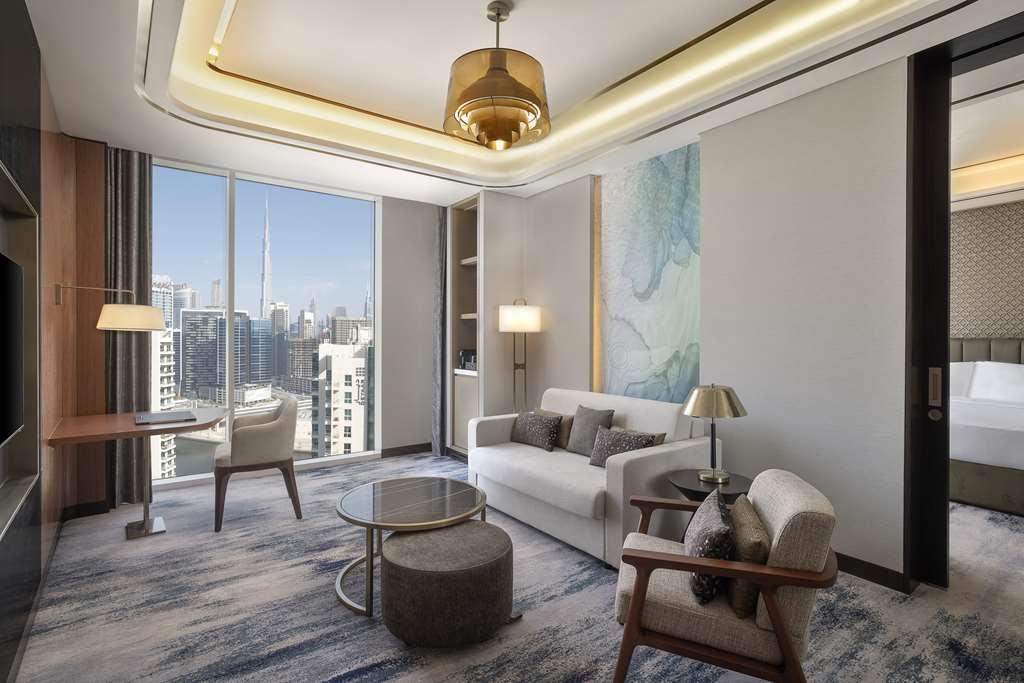 Embassy Suites By Hilton Dubai Business Bay Cameră foto