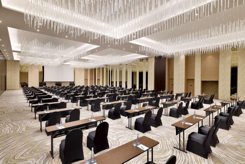 Embassy Suites By Hilton Dubai Business Bay Facilități foto